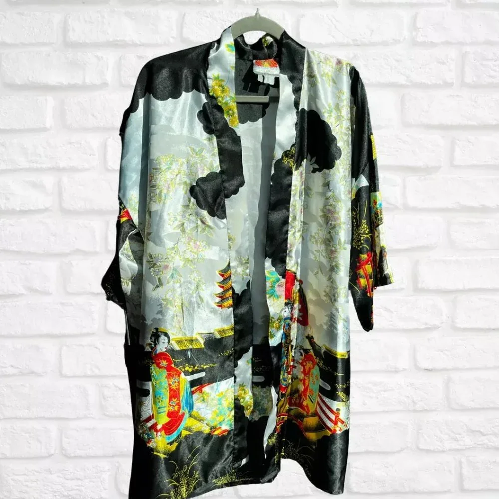 Asian Kimono Robe - Floral‎ Geisha Print, Knee Length, One Size Fits Most